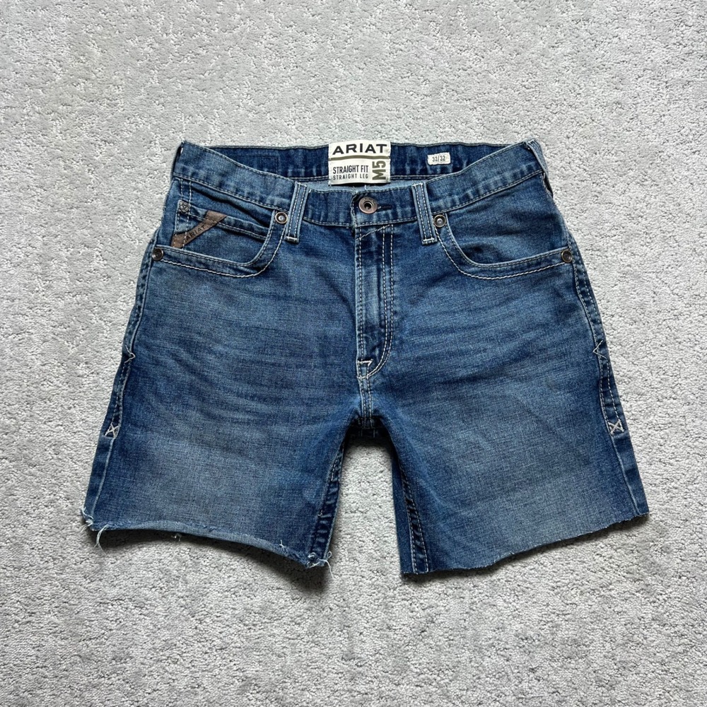 Ariat‎ M5 Denim Shorts Size 32 Blue Marston Straight Cut Off Walden Jorts Work